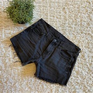 American Eagle Low Rise Skater Jeans Shorts Cutoffs Distressed Denim Black sz 2